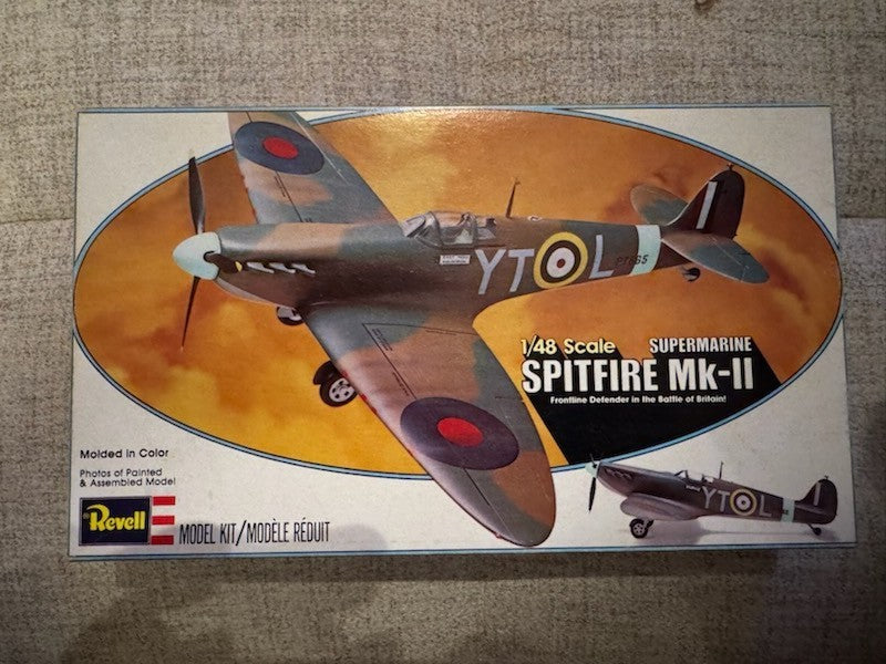 Revell Supermarine Spitfire MK-II 1/48 #H-32 Plane Model