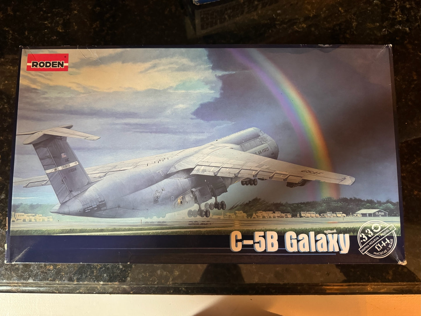 Roden C-5B Galaxy #330 1/144