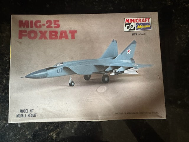 Minicraft MIG-25 Foxbat #1130 1/72