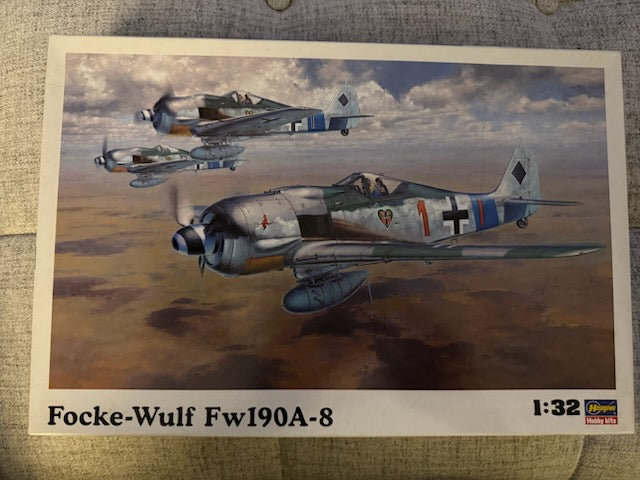 Hasegawa Focke-Wulf Fw 190A-8 ST21 #08071 #1/32