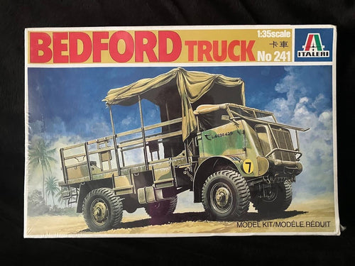 ITALERI Bedford Truck Model Kit 1/35 #241