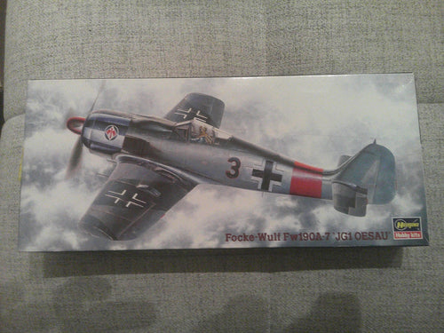 Hasegawa Focke Wulf Fw190A-7 "JG1 OESAU"  AP160 1/72 #52060 Plane Model