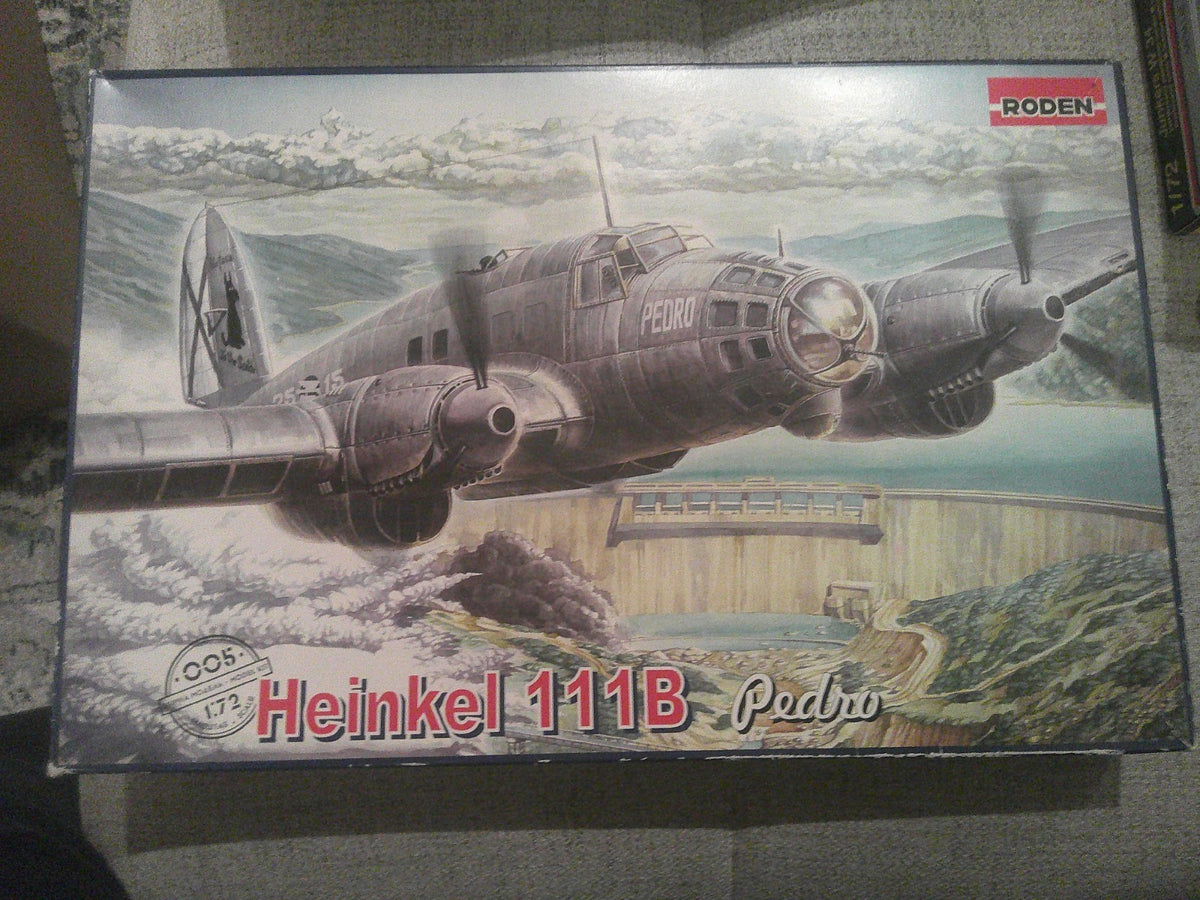 Roden Heinkel 111B Pedro  1/72 #005  Plane Model