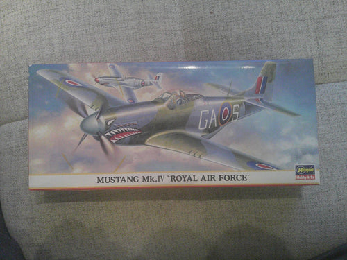 Hasegawa Mustang Mk.IV "Royal Air Force"  1/72 #00028 Model
