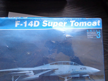 Revell F-14D Super Tomcat Plastic Model Factory Sealed