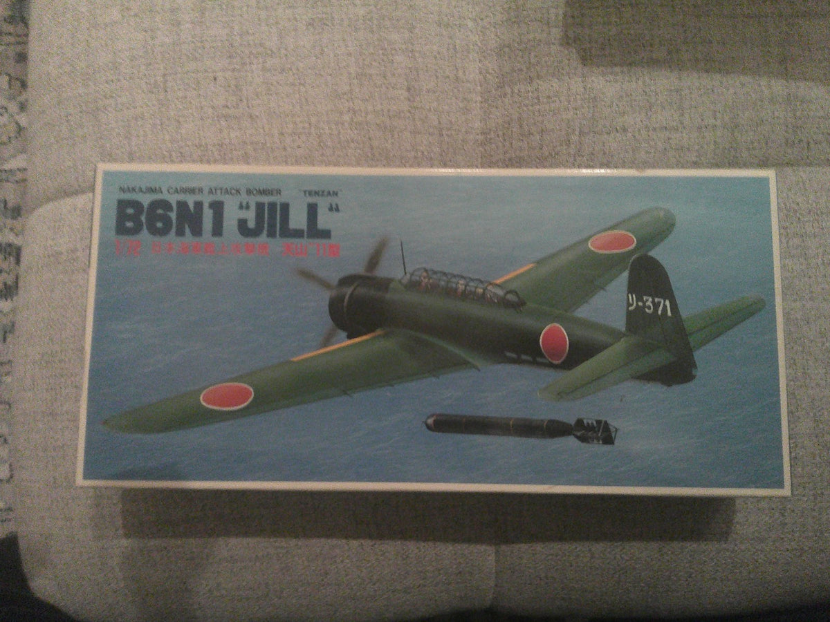 Fujimi B6N1 "Jill"  Attack Bombers  1/72  #7AD3   Model