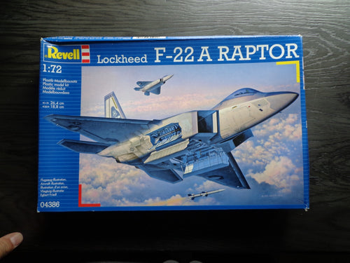 Revell F-22 A Raptor 1/72 #04386 Plane Model