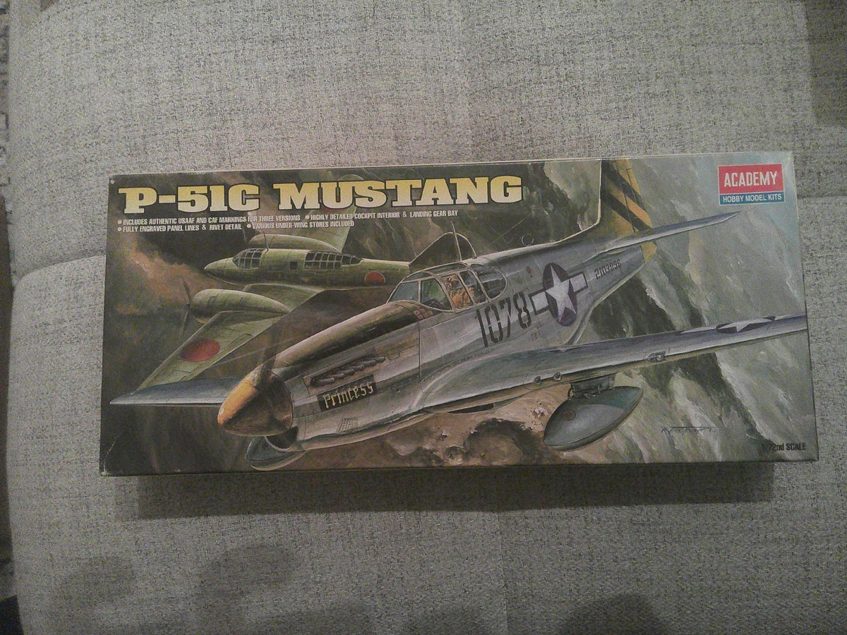 Academy P-51C Mustang 1/72 #1616 Plane Model