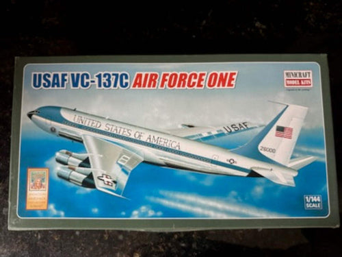 Minicraft USAF VC-137C Air Force One  Model Kit 1/144 #14457