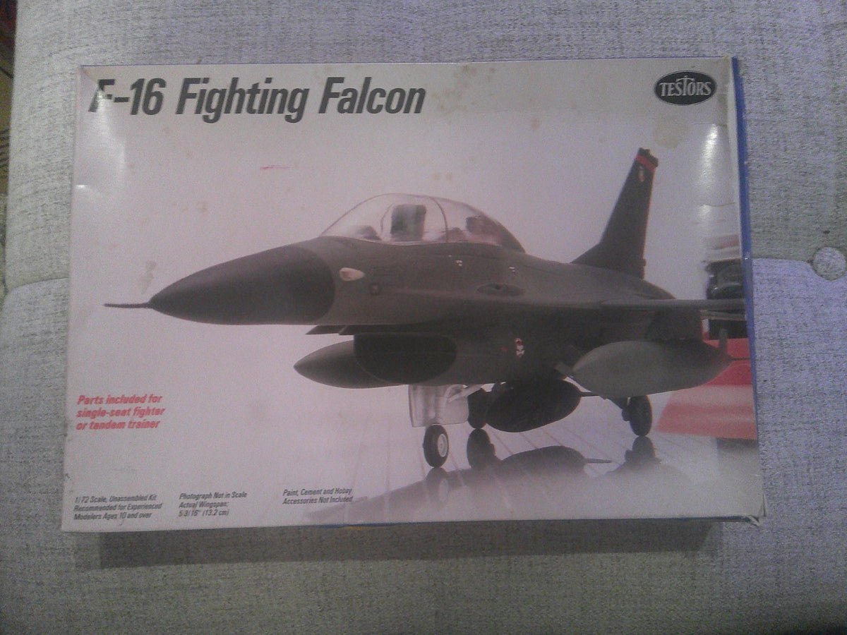 Testors F-16 Fighting Falcon   1/72 #680 Model