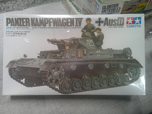 Tamiya Panzerkampfwagen IV Ausf.D 1/35 #35096 Tank Model Factory Sealed