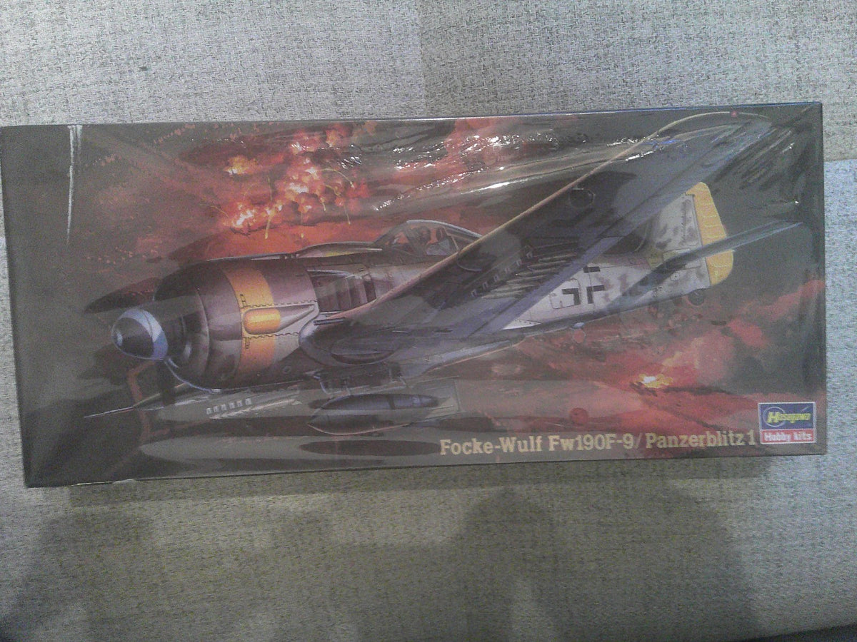 Hasegawa Focke Wulf Fw190F-9 Panzerblitz 1  1/72 #AP102 Factory Sealed Model