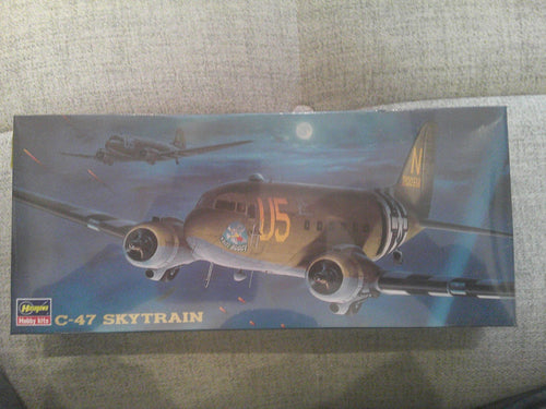 Hasegawa C-47 Skytrain 1/200  #11024 Factory Sealed Model