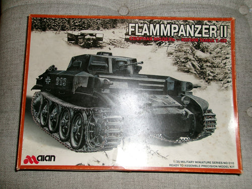 Aian Flammpanzer II  1/35  #010 Plastic Model