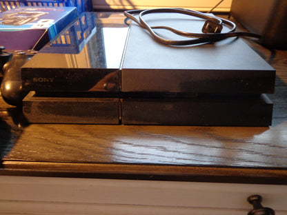 Sony PlayStation 4 500GB Console - Complete w/ Controllers & 11 Games COD