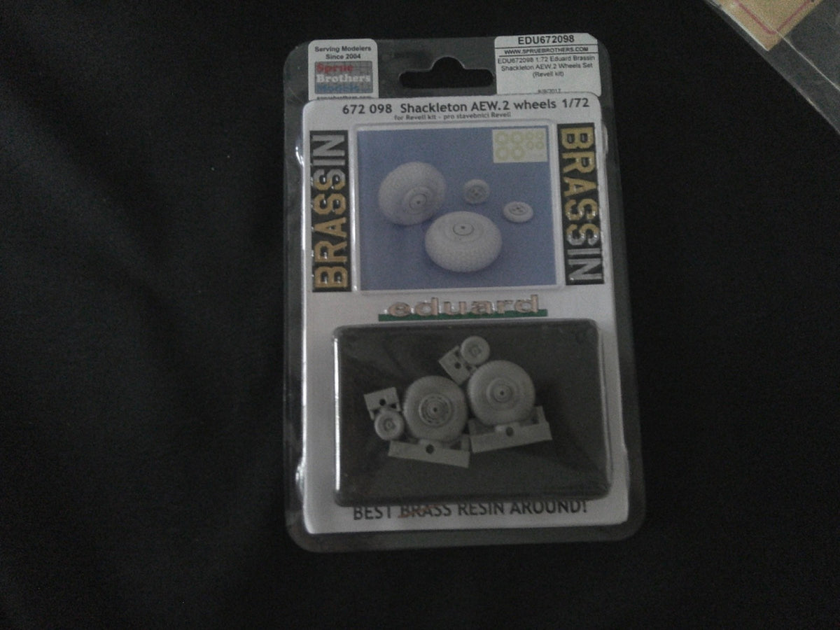 Eduard Brassin Shackleton AEW.2 wheels for Revell kit 1/72 scale 672 098