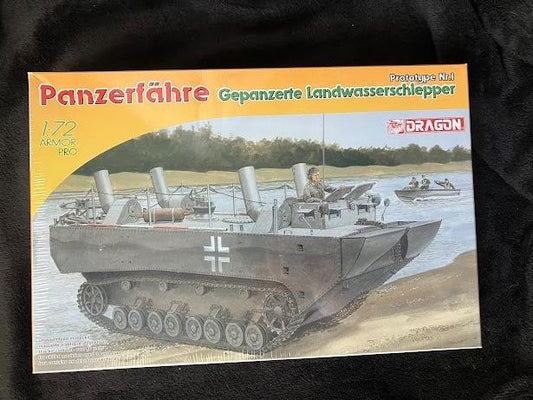 Dragon Panzerfahre Model Kit 1/72 #7489