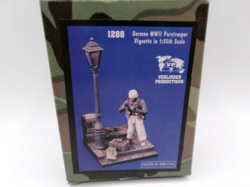 Verlinden Productions German WWII Paratrooper Vignette1/35 #1288