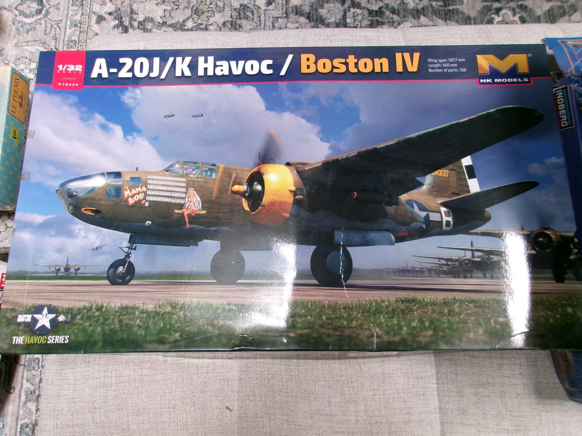 HK Models A-20J / K Havoc / Boston IV  1/32 #01E040 The Havoc Series