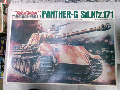 Bandai Panzerkampfwagen V Panther-G Sd.Kfz.171 Remote Controlled 1/24 #35405