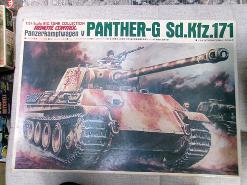 Bandai Panzerkampfwagen V Panther-G Sd.Kfz.171 Remote Controlled 1/24 #35405