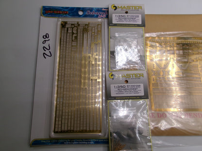Dragon German Battleship Scharnborst 1945 1/350 #1040 Extra Photo Etch