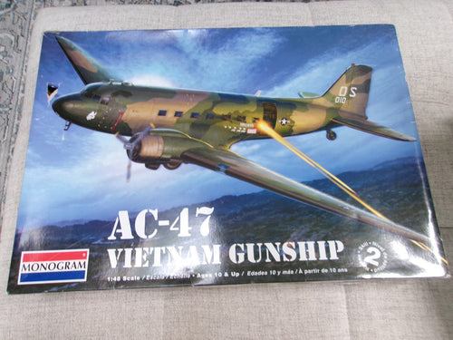 Monogram AC-47 Vietnam Gunship 1/48 #85-5615 Plane Model