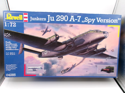 Revell Junkers Ju 290 A-7 "Spy Version  1/72 #04285 Plane Model Factory Sealed