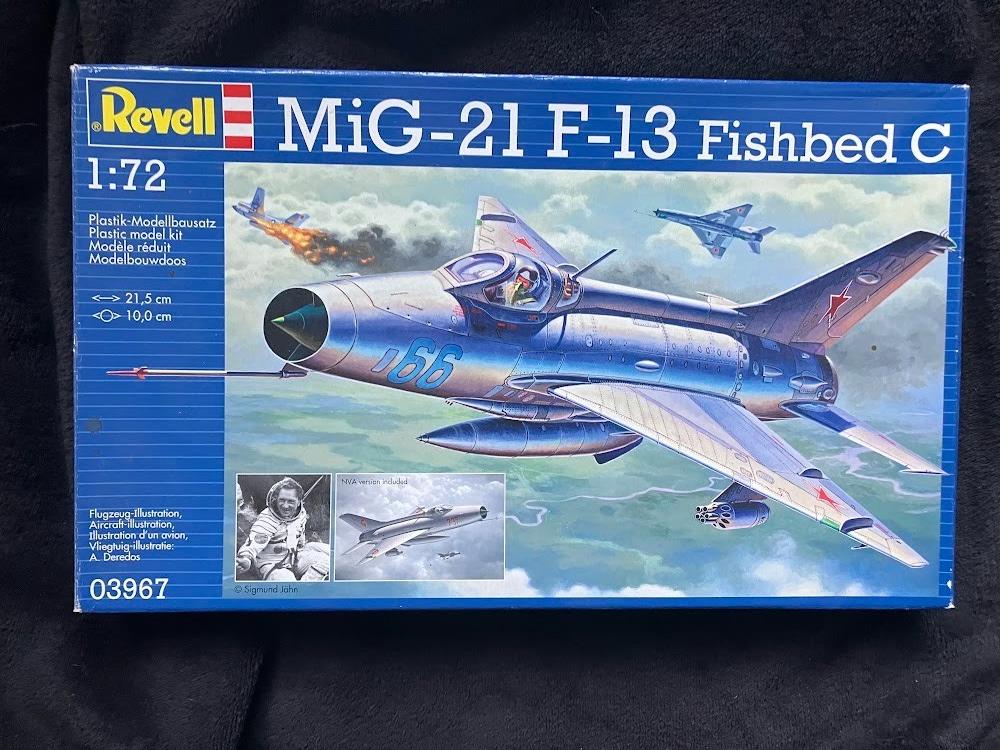 Revell MiG-21 F-13 Fishbed C 1/72 #03967 Model Kit