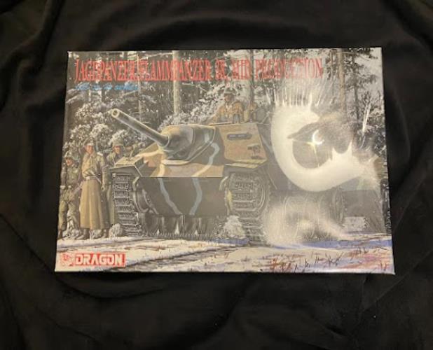 Dragon Jagdpanzer/Flammpanzer 38 1/35 #6037 Model Kit