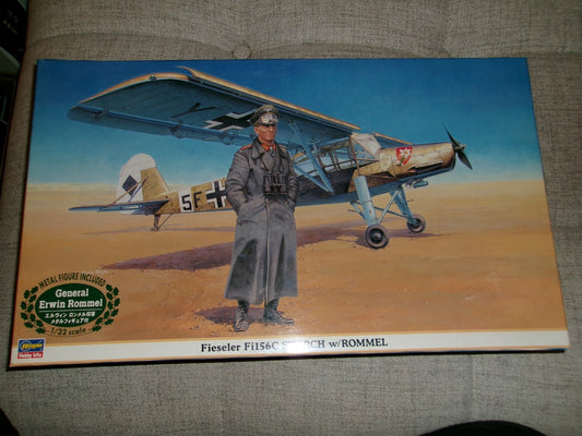 Hasegawa Fieseler Fil56C Storch w/ Rommel Figure Inc 1/32  #08165 Plastic Model