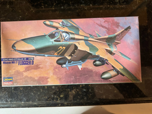 Hasegawa Mikoyan MIG-27 Flogger D #712 1/72