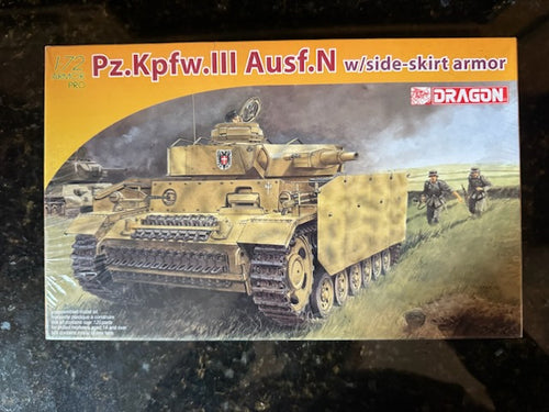 Dragon Pz.Kpfw.III Ausf.N Tank #7407 1/72