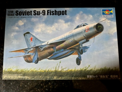 Trumpeter Soviet Su-9 Fishpot #02896 1/48